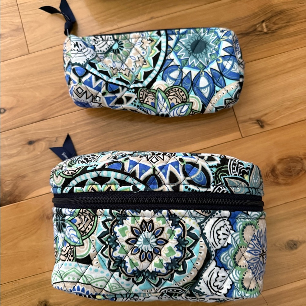 Vera Bradley Blue Green Floral Mandala Cosmetic Pouch Set - Picture 2 of 3